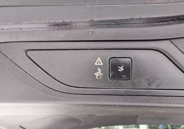 CITROËN C4 SpaceTourer BlueHDi 130 Stop&Start BUSINESS CLASS