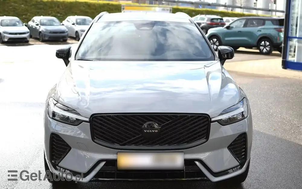 VOLVO XC 60 B5 B AWD Plus Black Edition