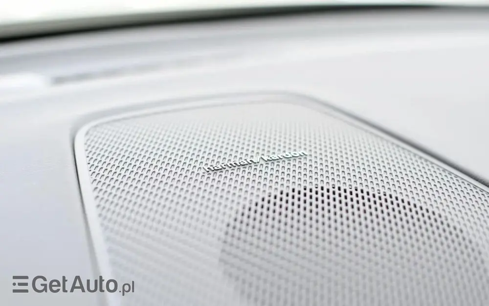 VOLVO XC 60 B5 B AWD Plus Black Edition