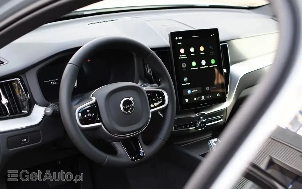 VOLVO XC 60 B5 B AWD Plus Black Edition