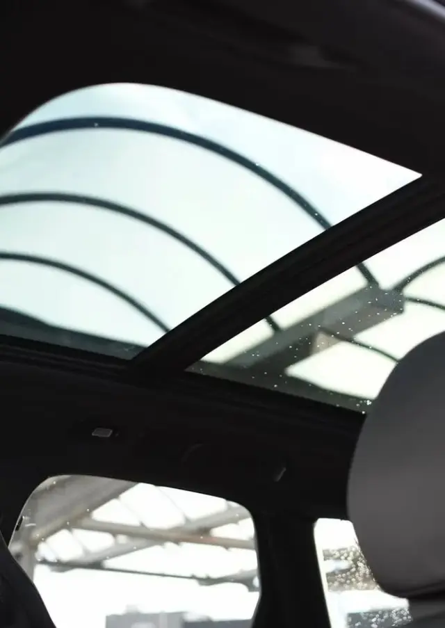 VOLVO XC 60 B5 B AWD Plus Black Edition