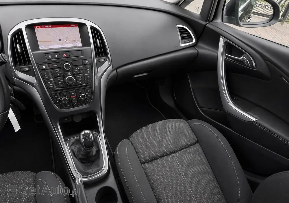 OPEL Astra 1.7 CDTI Cosmo