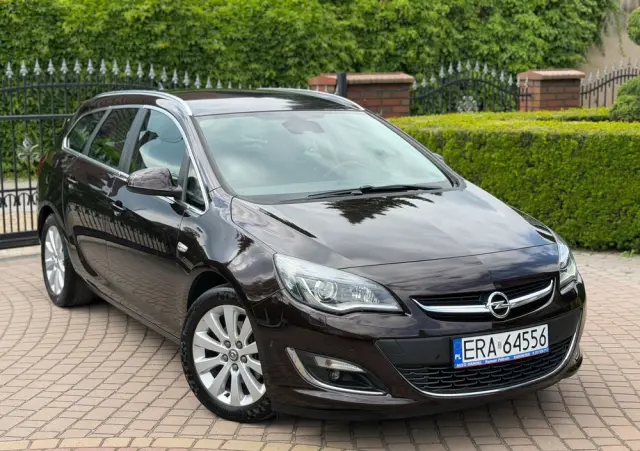 OPEL Astra 1.7 CDTI Cosmo