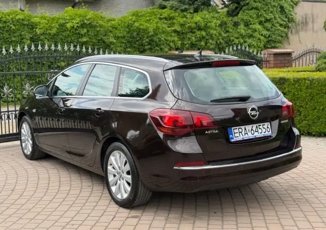 OPEL Astra 1.7 CDTI Cosmo