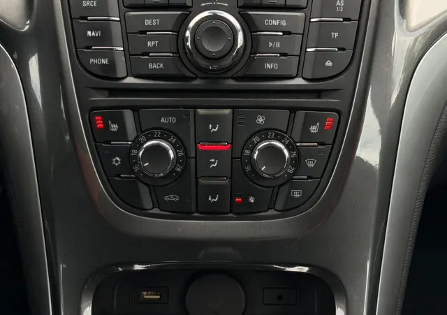 OPEL Astra 1.7 CDTI Cosmo