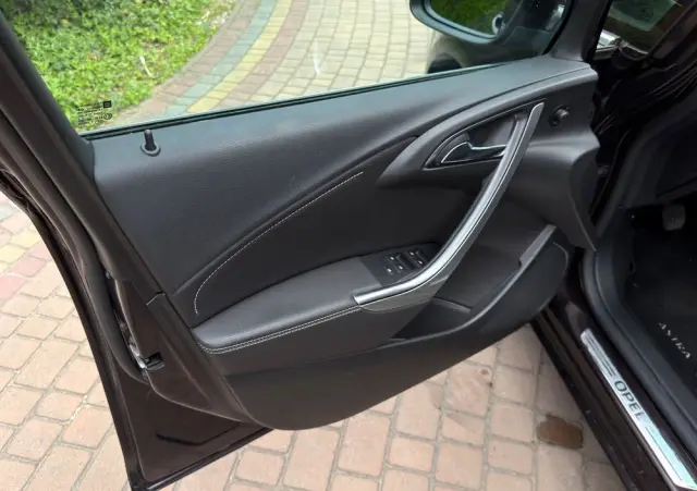 OPEL Astra 1.7 CDTI Cosmo
