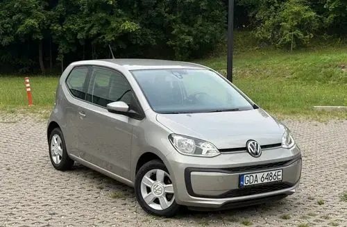 VOLKSWAGEN Up! 