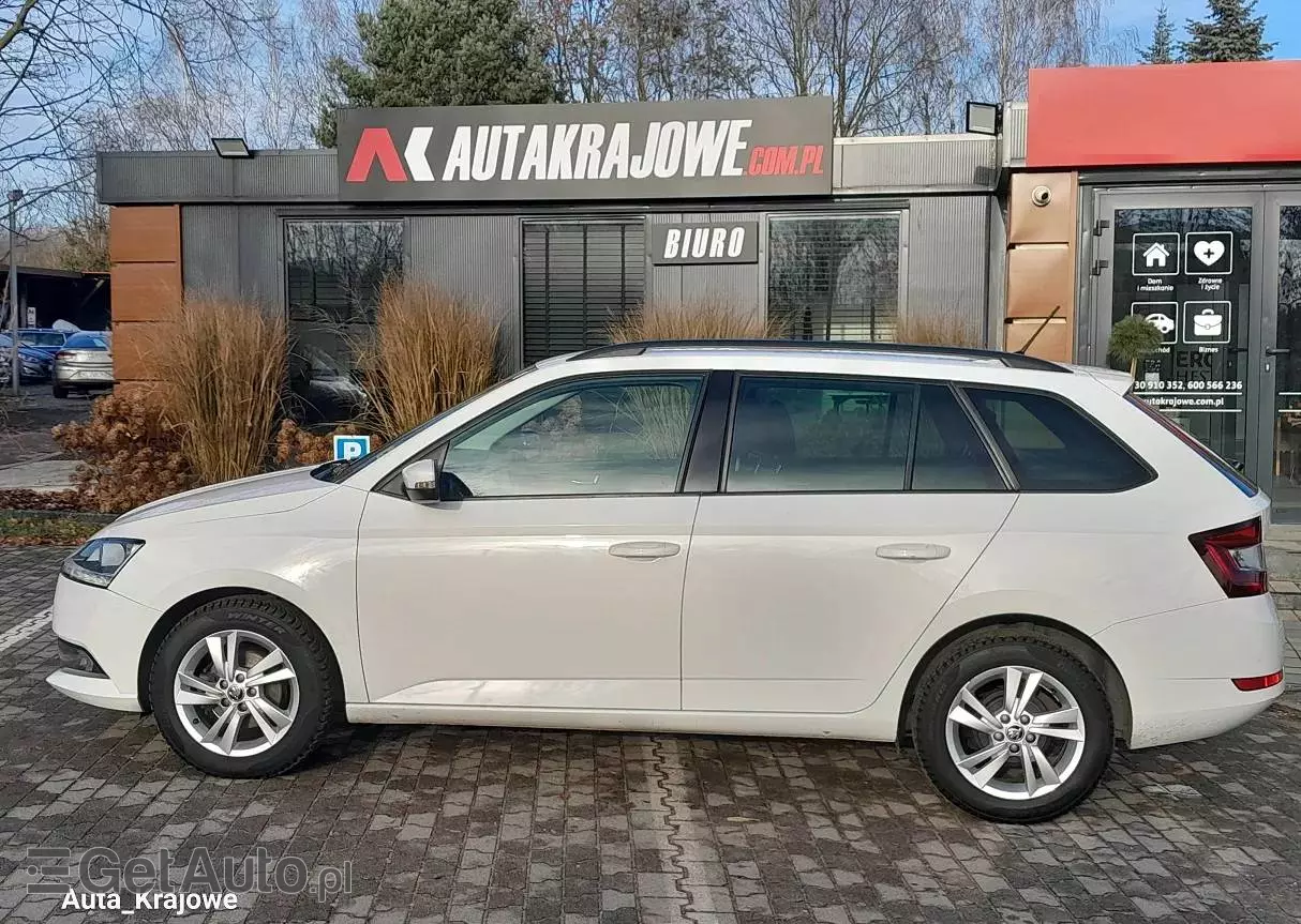 SKODA Fabia 1.0 TSI Ambition Plus