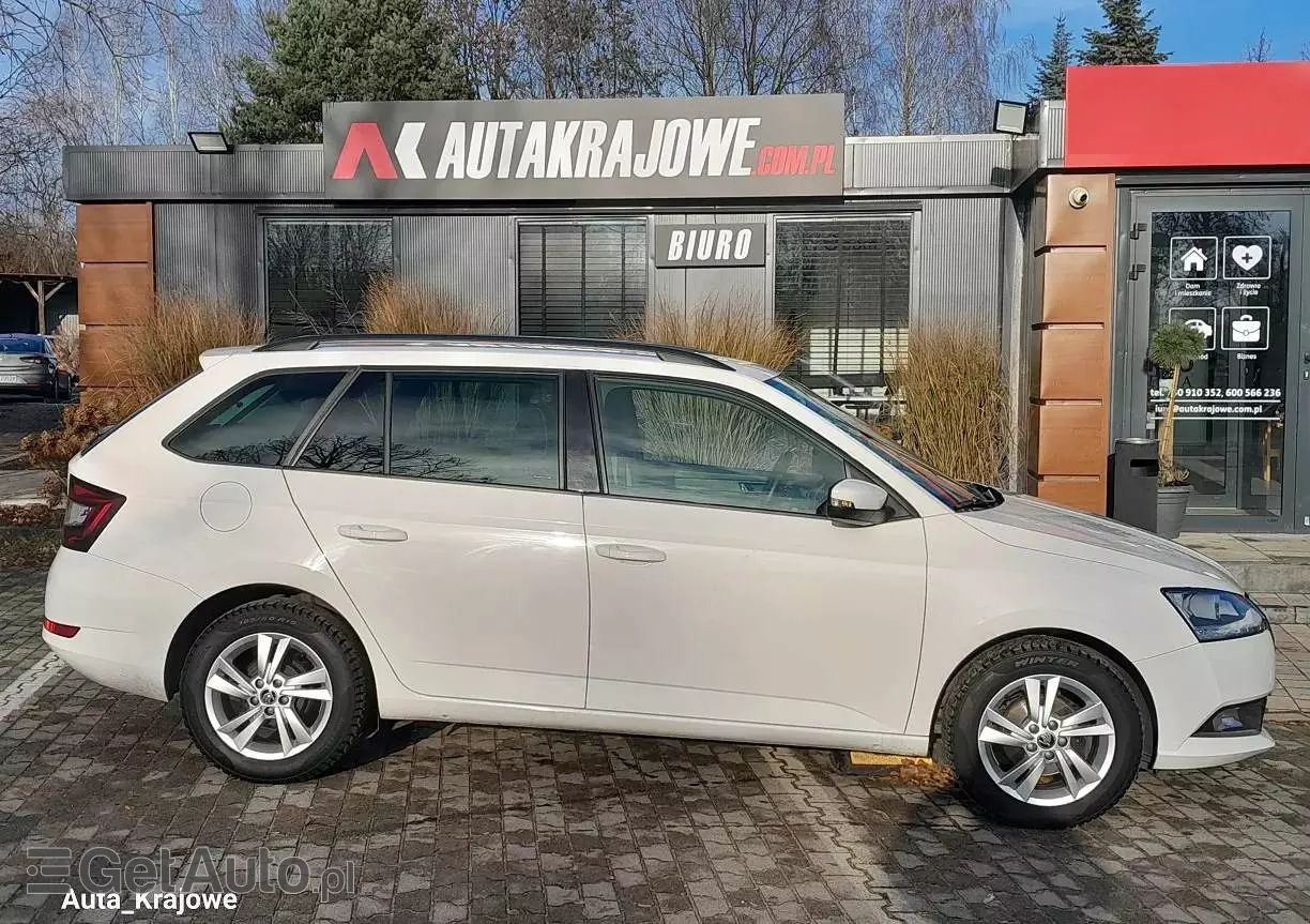 SKODA Fabia 1.0 TSI Ambition Plus