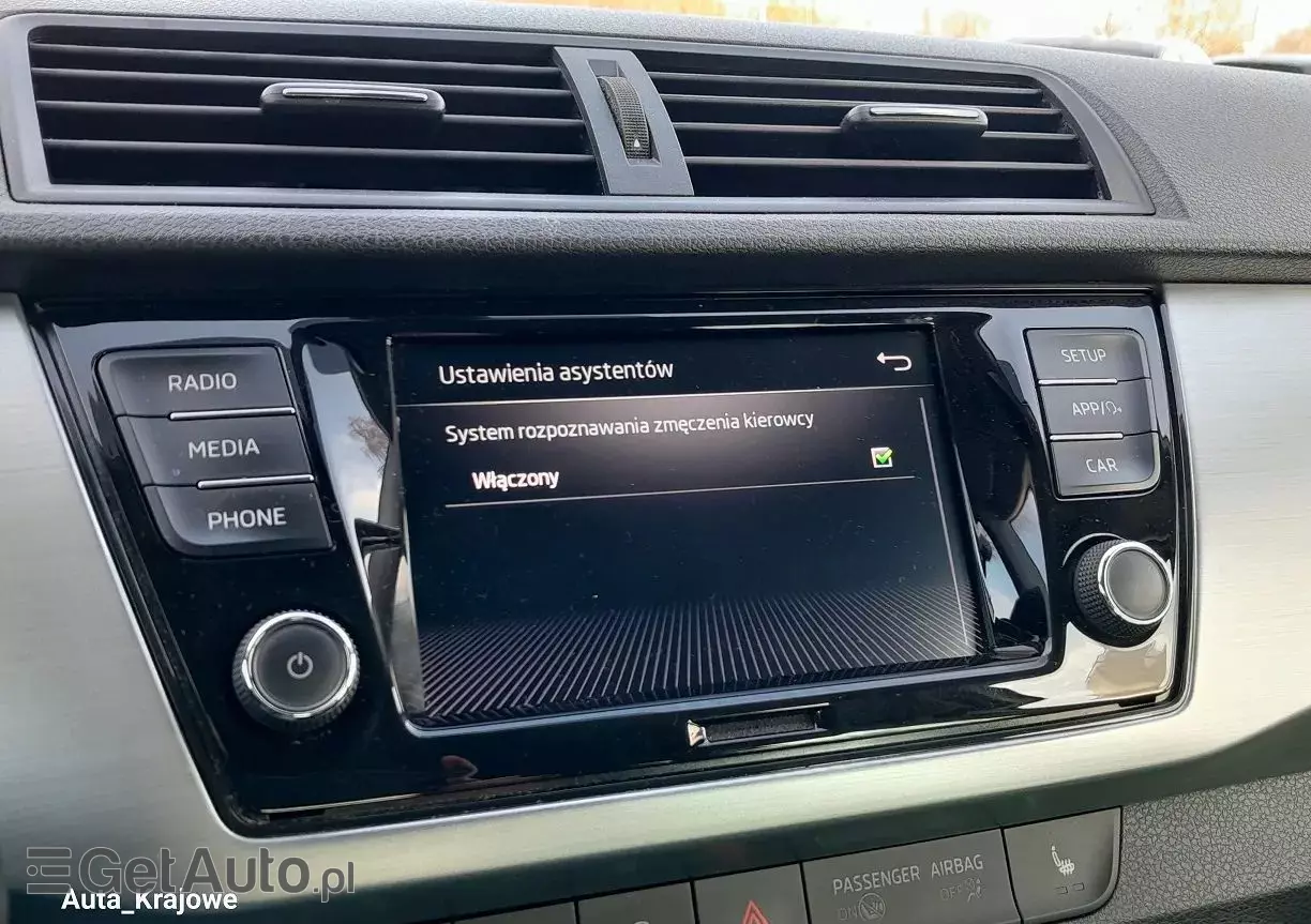 SKODA Fabia 1.0 TSI Ambition Plus