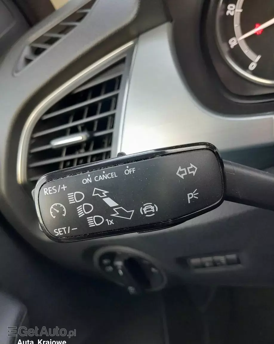 SKODA Fabia 1.0 TSI Ambition Plus