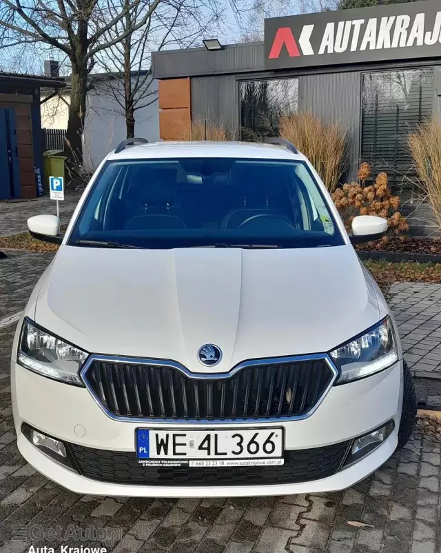SKODA Fabia 1.0 TSI Ambition Plus