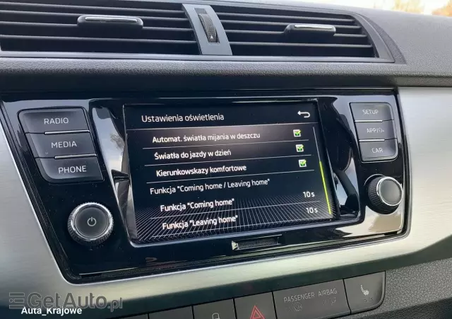 SKODA Fabia 1.0 TSI Ambition Plus