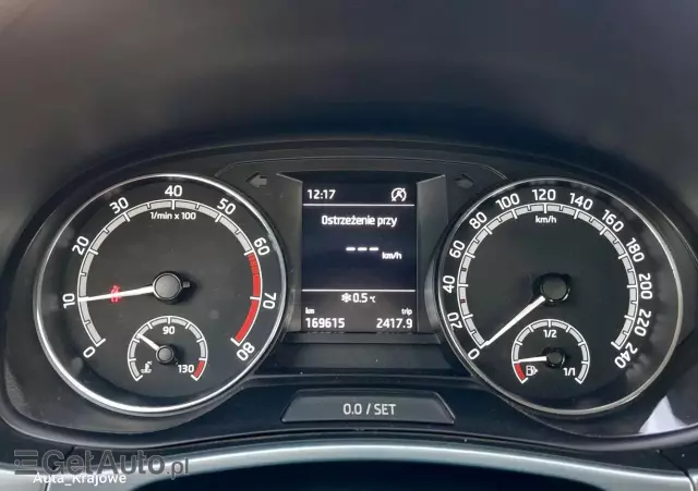 SKODA Fabia 1.0 TSI Ambition Plus