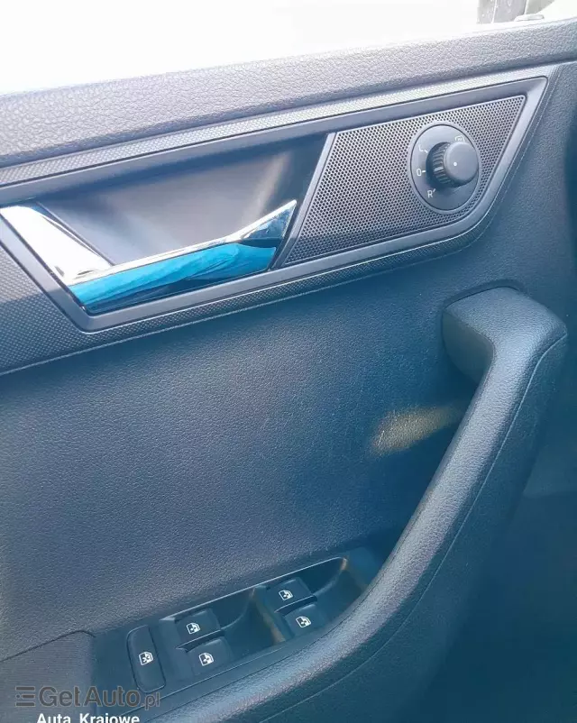 SKODA Fabia 1.0 TSI Ambition Plus