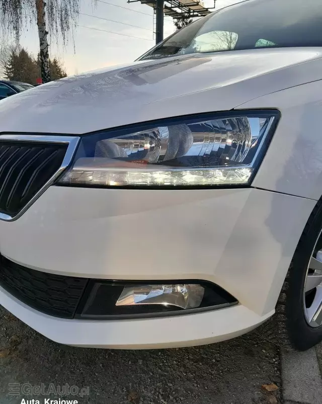 SKODA Fabia 1.0 TSI Ambition Plus