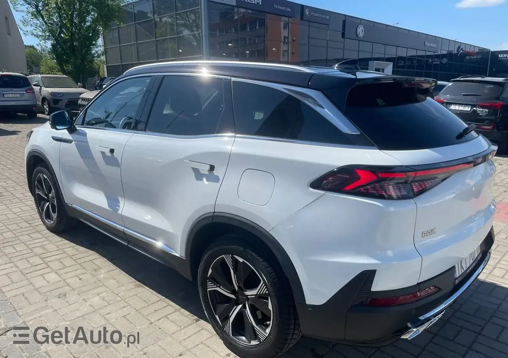 BAIC 7 1.5T Luxury DCT