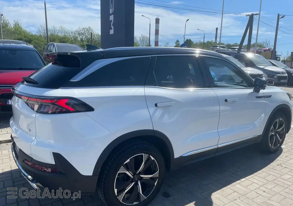 BAIC 7 1.5T Luxury DCT