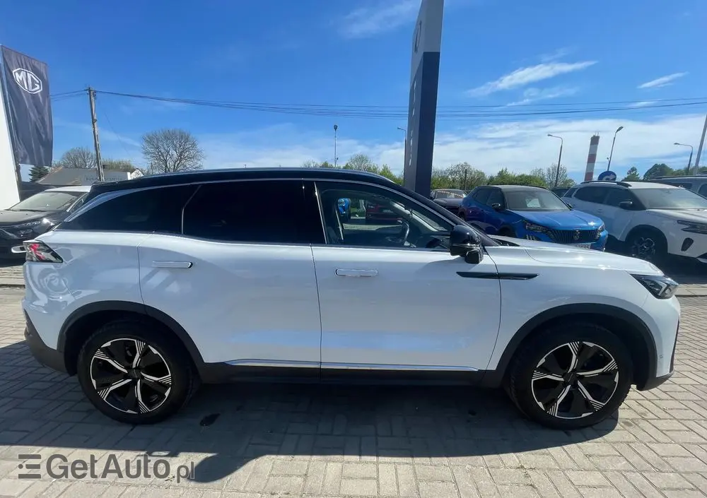 BAIC 7 1.5T Luxury DCT
