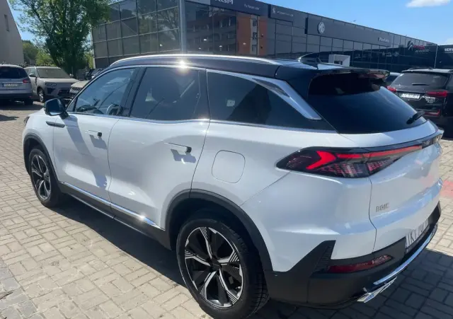BAIC 7 1.5T Luxury DCT