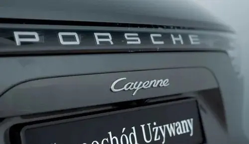 PORSCHE Cayenne 