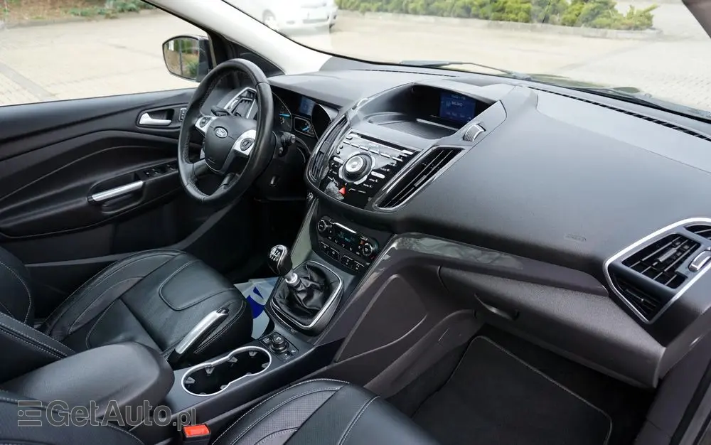 FORD Kuga 2.0 TDCi 4x4 Individual