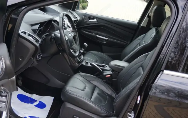 FORD Kuga 2.0 TDCi 4x4 Individual