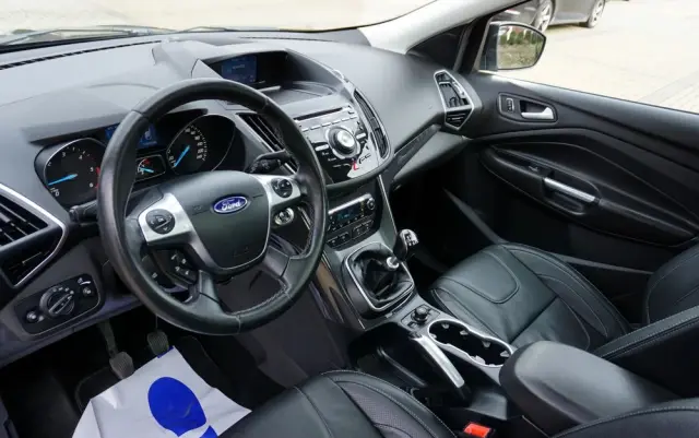 FORD Kuga 2.0 TDCi 4x4 Individual