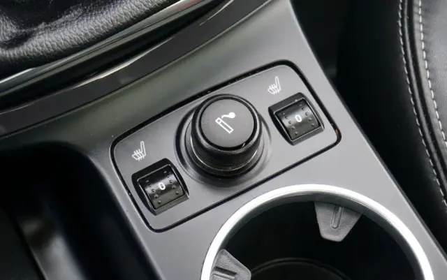 FORD Kuga 2.0 TDCi 4x4 Individual