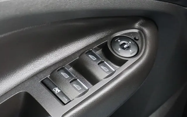 FORD Kuga 2.0 TDCi 4x4 Individual