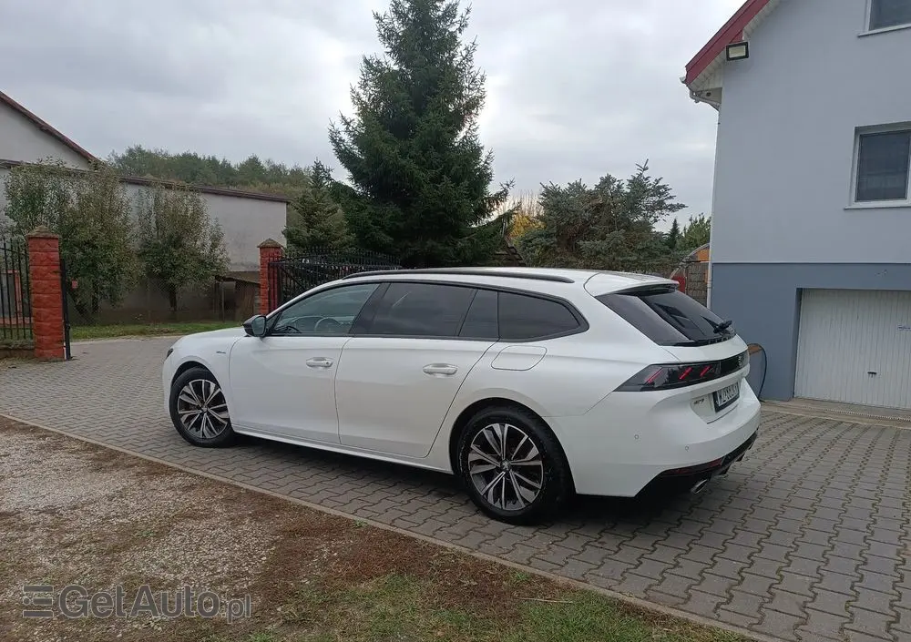 PEUGEOT 508 180 e-EAT8 Allure
