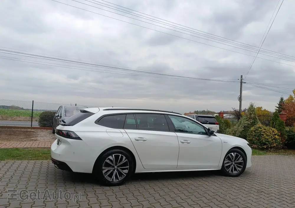 PEUGEOT 508 180 e-EAT8 Allure