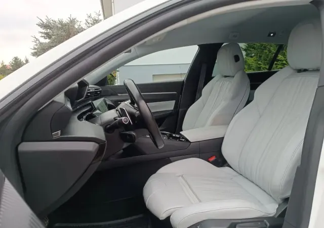 PEUGEOT 508 180 e-EAT8 Allure