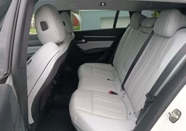 PEUGEOT 508 180 e-EAT8 Allure