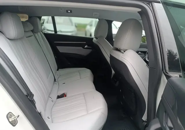 PEUGEOT 508 180 e-EAT8 Allure