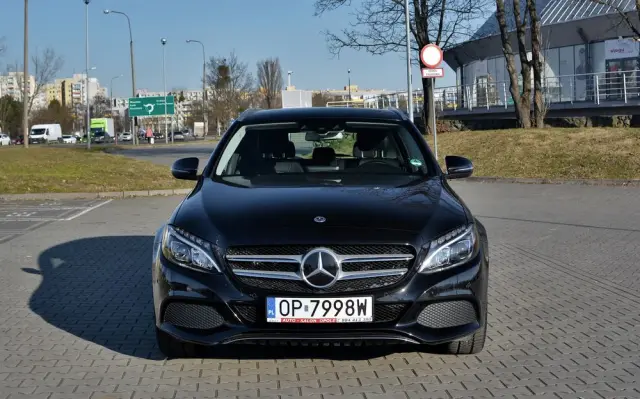 MERCEDES-BENZ Klasa C 200 9G-TRONIC Avantgarde