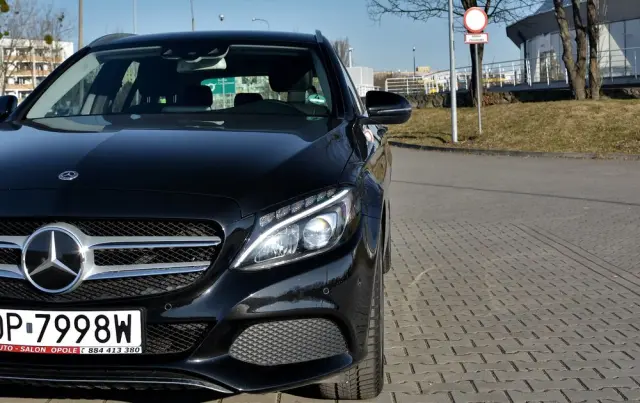 MERCEDES-BENZ Klasa C 200 9G-TRONIC Avantgarde