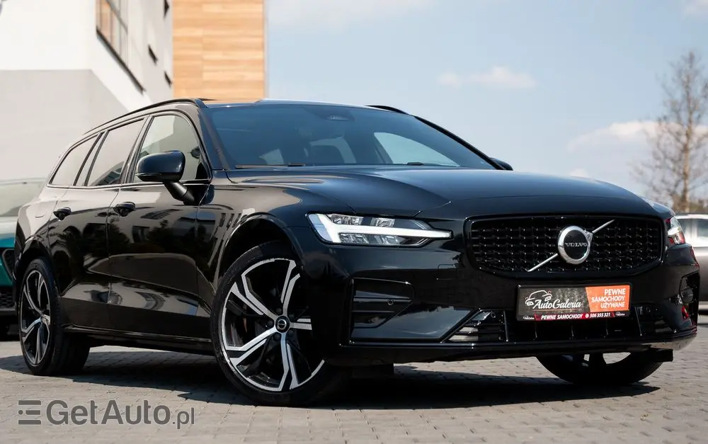 VOLVO V60 B4 B DKG Ultimate Dark