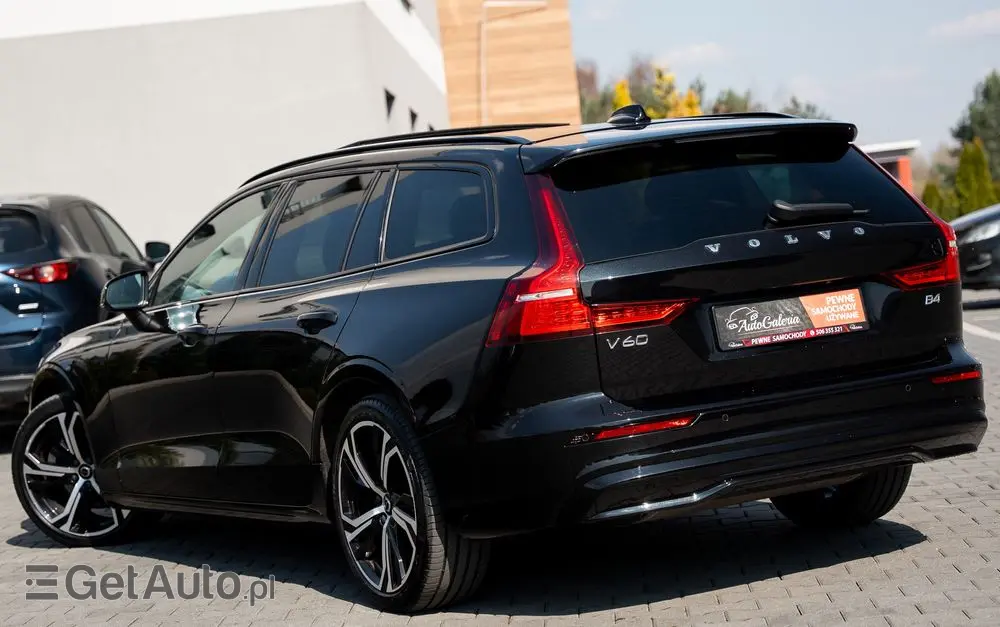 VOLVO V60 B4 B DKG Ultimate Dark