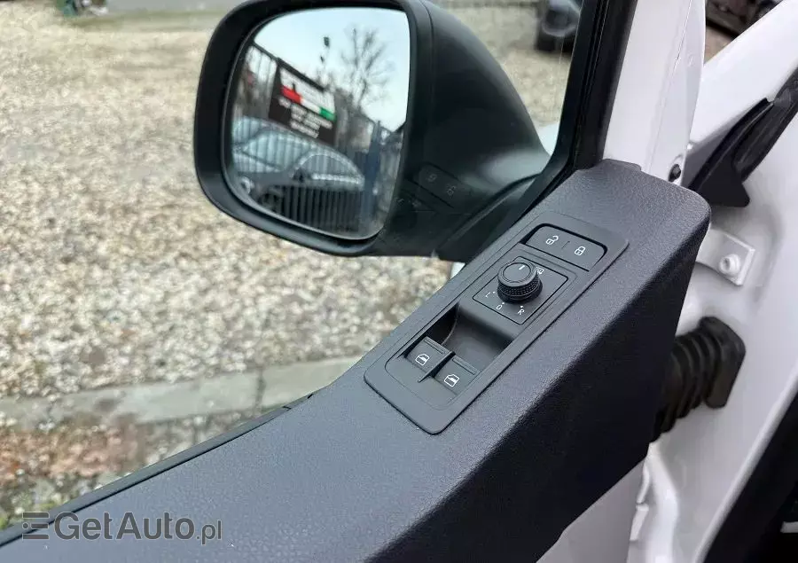 VOLKSWAGEN 2.0TDI DSG 150ps Transporter T6 Długi Webasto Parktronik SERWISOWANY Bezwypadek 