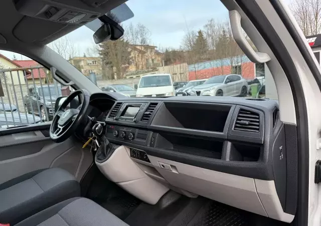 VOLKSWAGEN 2.0TDI DSG 150ps Transporter T6 Długi Webasto Parktronik SERWISOWANY Bezwypadek 