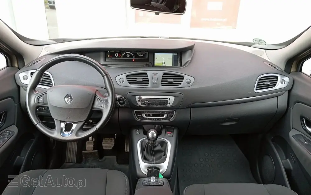 RENAULT Grand Scenic 