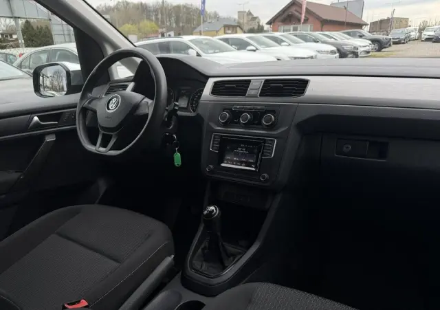 VOLKSWAGEN Caddy 2.0 TDI Trendline