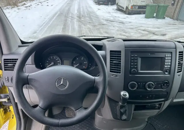 MERCEDES-BENZ Sprinter 
