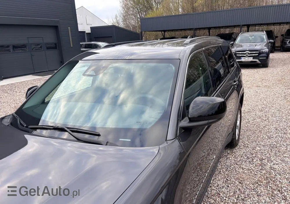 JEEP Grand Cherokee 3.6 V6 Pentastar 4WD Automatik Laredo