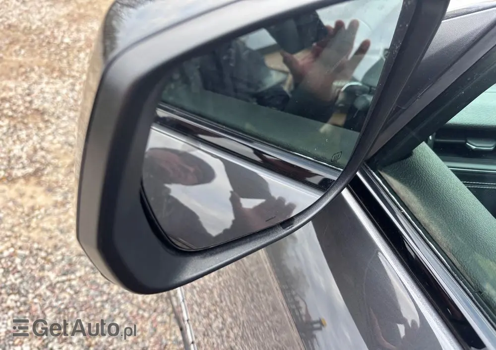 JEEP Grand Cherokee 3.6 V6 Pentastar 4WD Automatik Laredo