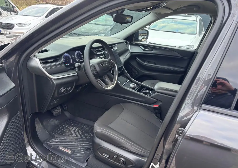 JEEP Grand Cherokee 3.6 V6 Pentastar 4WD Automatik Laredo