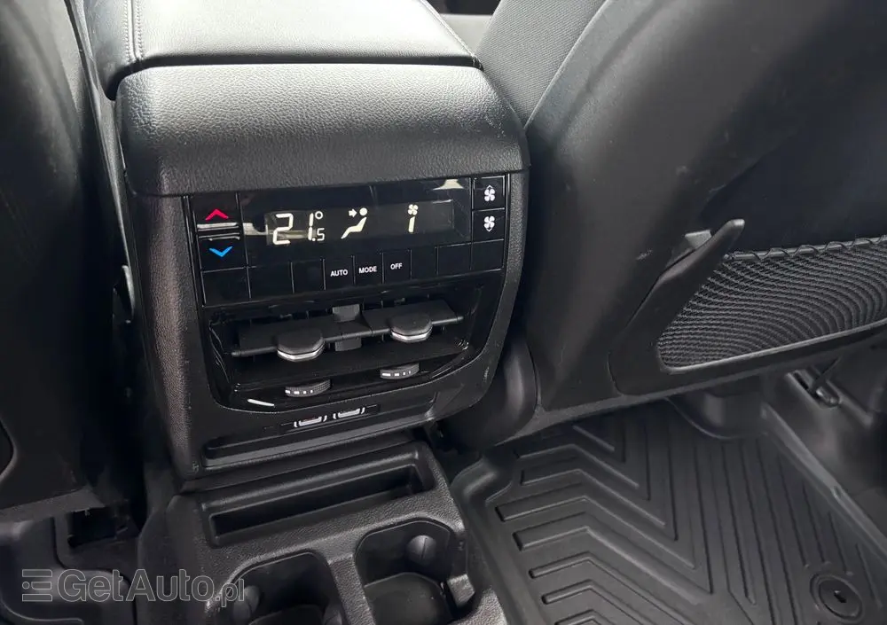 JEEP Grand Cherokee 3.6 V6 Pentastar 4WD Automatik Laredo