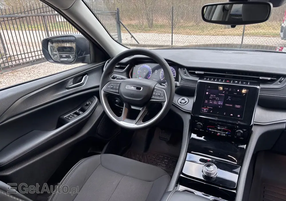 JEEP Grand Cherokee 3.6 V6 Pentastar 4WD Automatik Laredo