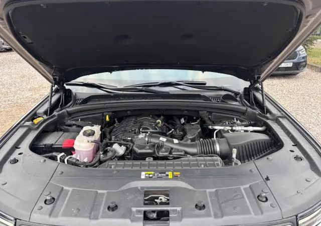 JEEP Grand Cherokee 3.6 V6 Pentastar 4WD Automatik Laredo